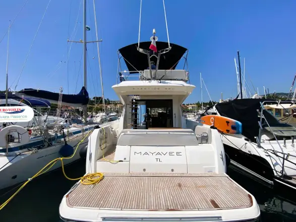 Prestige 420 Fly MAYAVEE