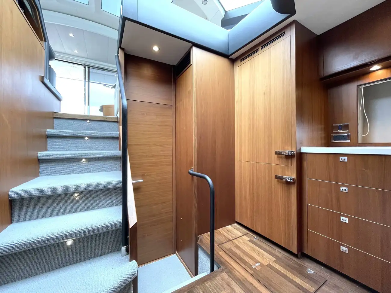 Thumbnail von Princess V62 S