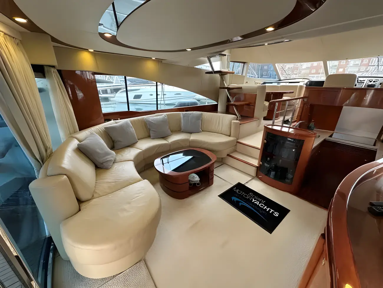 Thumbnail von Fairline Squadron 58