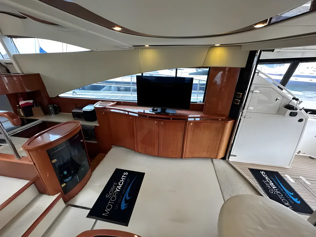 Thumbnail von Fairline Squadron 58