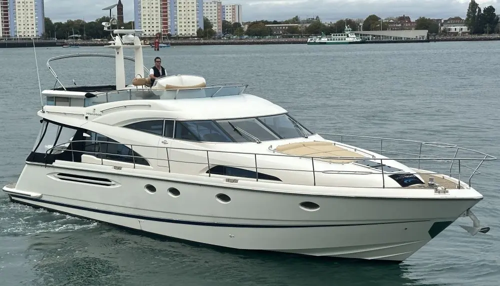 Thumbnail von Fairline Squadron 58