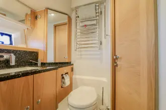 Thumbnail von Oyster 565 Serenity