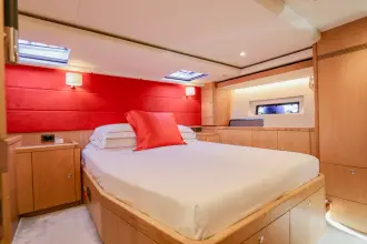 Thumbnail von Oyster 565 Serenity