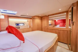 Thumbnail von Oyster 565 Serenity