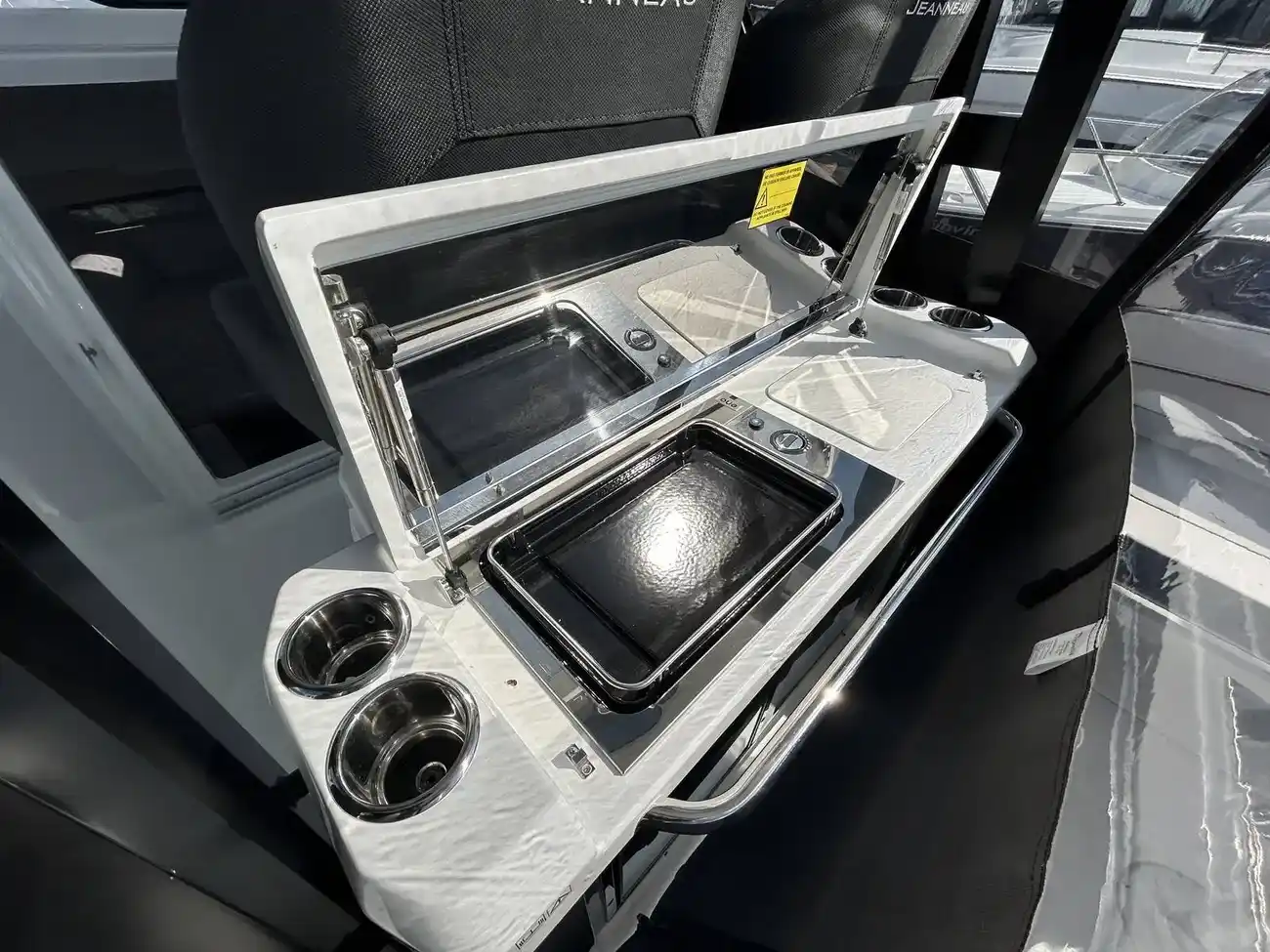 Thumbnail von Jeanneau Cap Camarat 9.0 WA S2