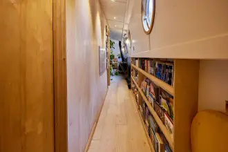 Thumbnail von Monica Mabel