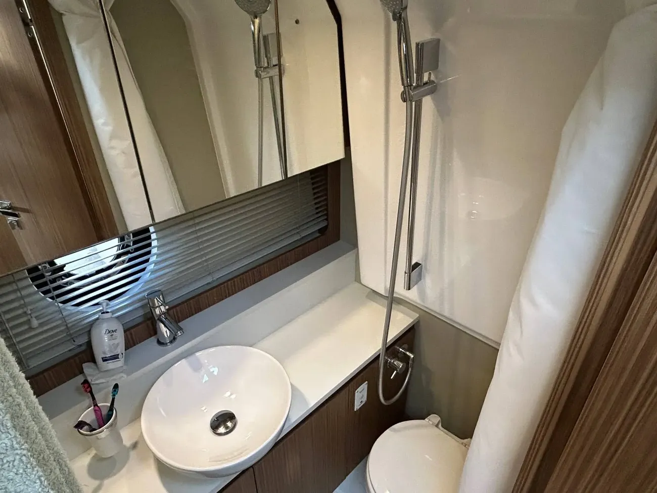 Thumbnail von Azimut Atlantis 34