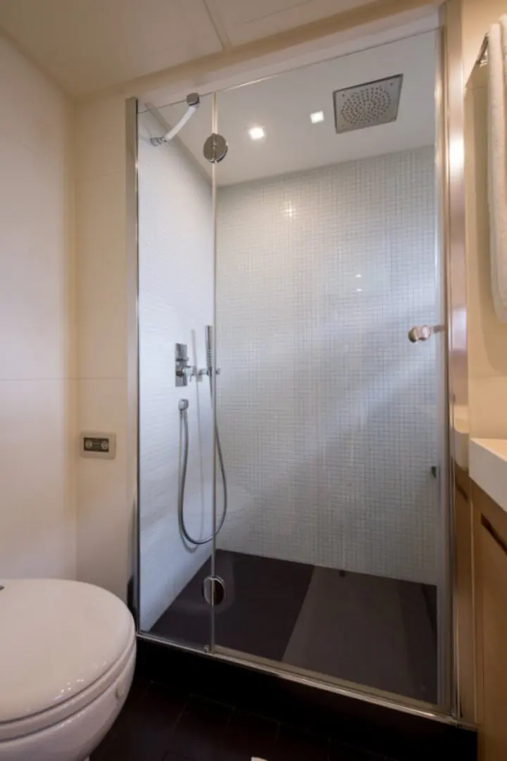 Thumbnail von Pershing 64