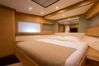 Thumbnail von Pershing 64