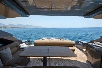 Thumbnail von Pershing 64