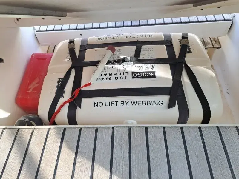 Thumbnail von Dufour 405 GL