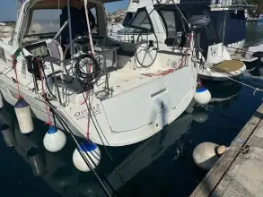 Thumbnail von Beneteau Oceanis 41.1 06-00682