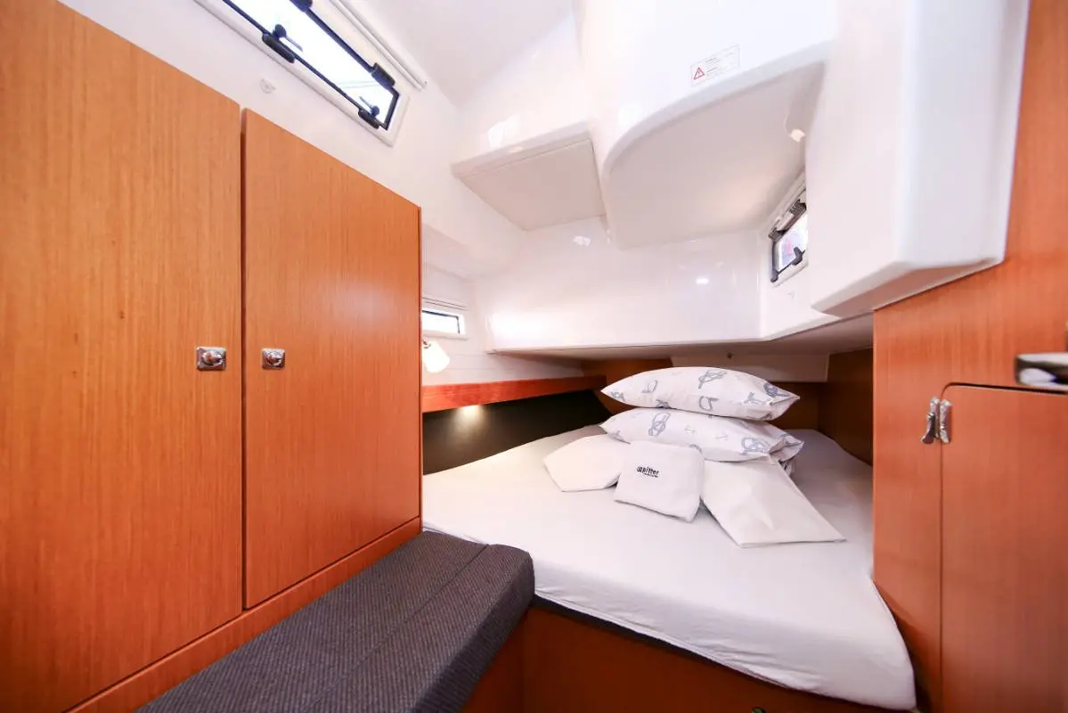 Thumbnail von Bavaria Cruiser 41S 04-00616