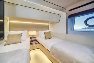 Thumbnail von Azimut Grande 27M Aluminia Too