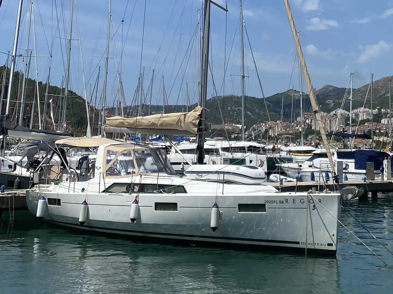 Beneteau Oceanis 41.1
