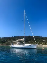 Thumbnail von Beneteau Oceanis 41.1