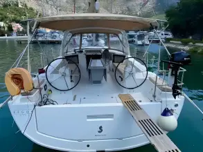 Thumbnail von Beneteau Oceanis 41.1