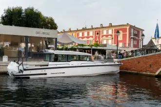 Thumbnail von Axopar 37 XC Cross Cabin