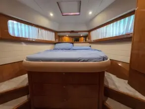 Thumbnail von Uniesse 42 Open