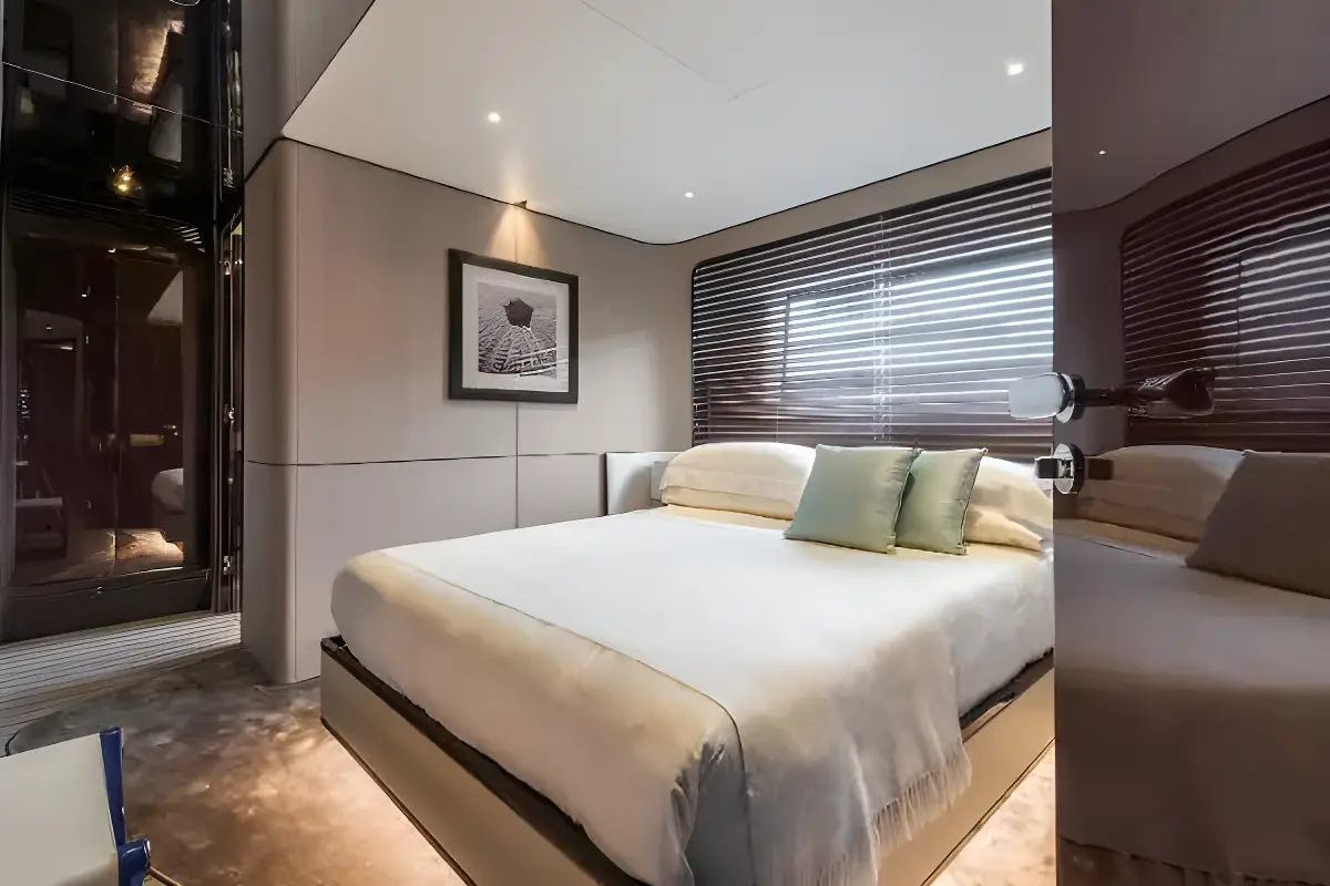 Thumbnail von Azimut 35 Amaranta