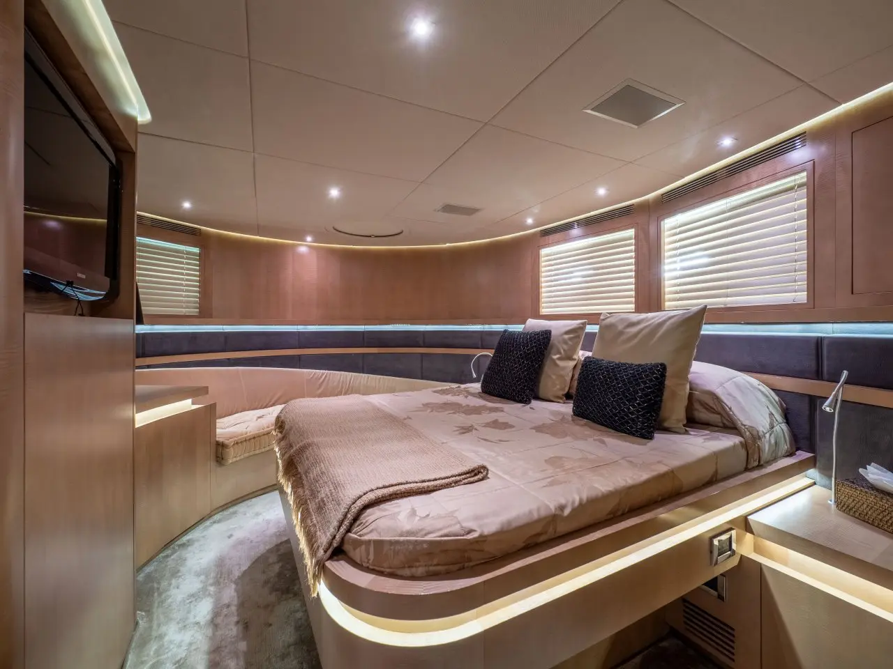 Thumbnail von Pershing 115 LA CIMA III