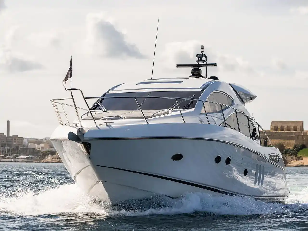 Thumbnail von Sunseeker Predator 52 AINO II