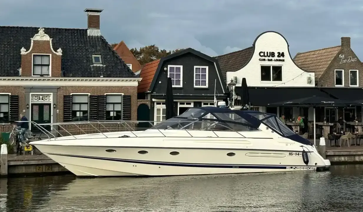 Sunseeker Camargue 47 Sunseeker Camarque 47 Cabrio