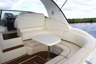 Thumbnail von Cruisers Yachts 370 Express