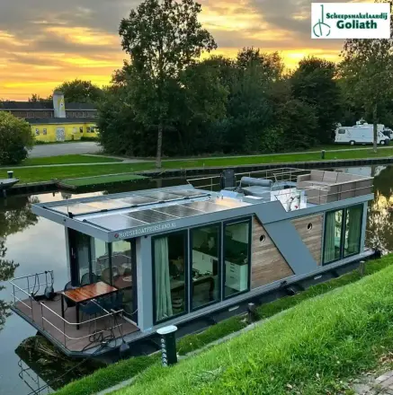 Houseboat Friesland 12.75 X 4.50