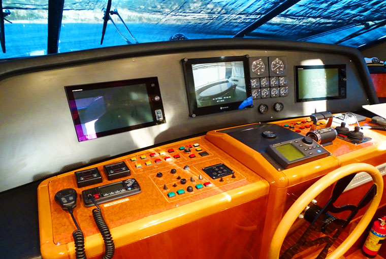 Thumbnail von Custom Line 94 Solo para mí