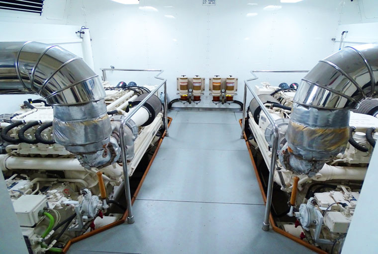 Thumbnail von Custom Line 94 Solo para mí