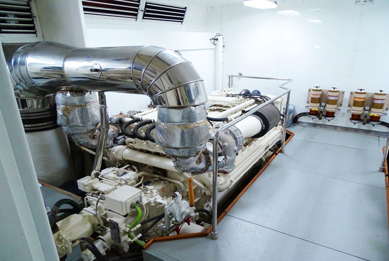 Thumbnail von Custom Line 94 Solo para mí