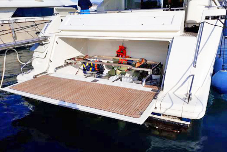 Thumbnail von Custom Line 94 Solo para mí