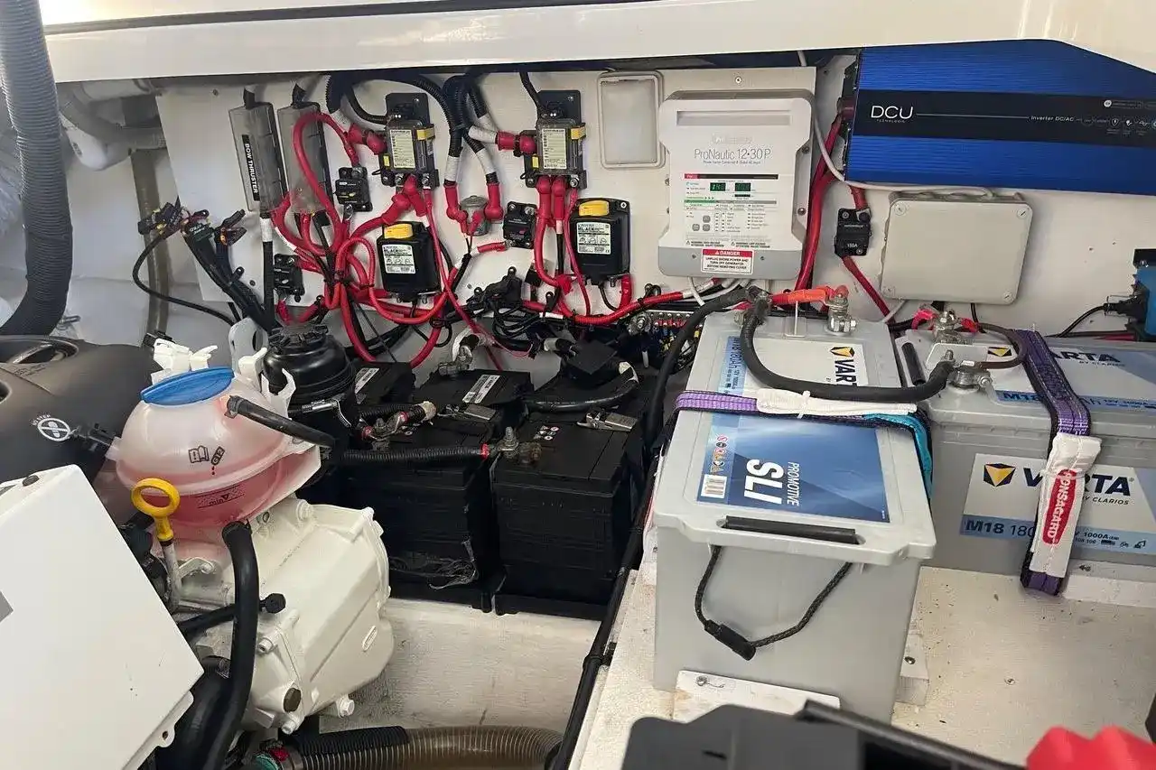 Thumbnail von Sea Ray 320 Sundancer