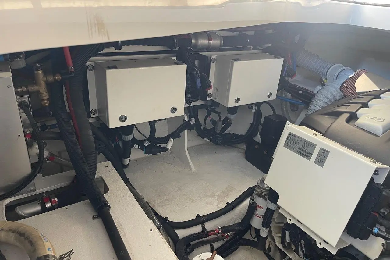 Thumbnail von Sea Ray 320 Sundancer