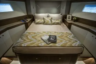 Thumbnail von Johnson 70 70' Johnson Skylounge 2026