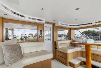 Thumbnail von Hatteras 82 Convertible BELLISSIMA