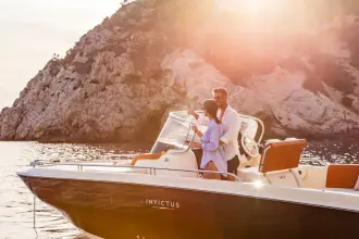 Thumbnail von Invictus 240 FX