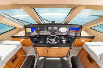 Thumbnail von Hatteras 64 Motor Yacht