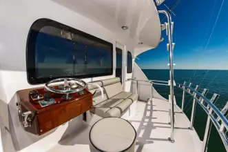 Thumbnail von Hatteras 64 Motor Yacht