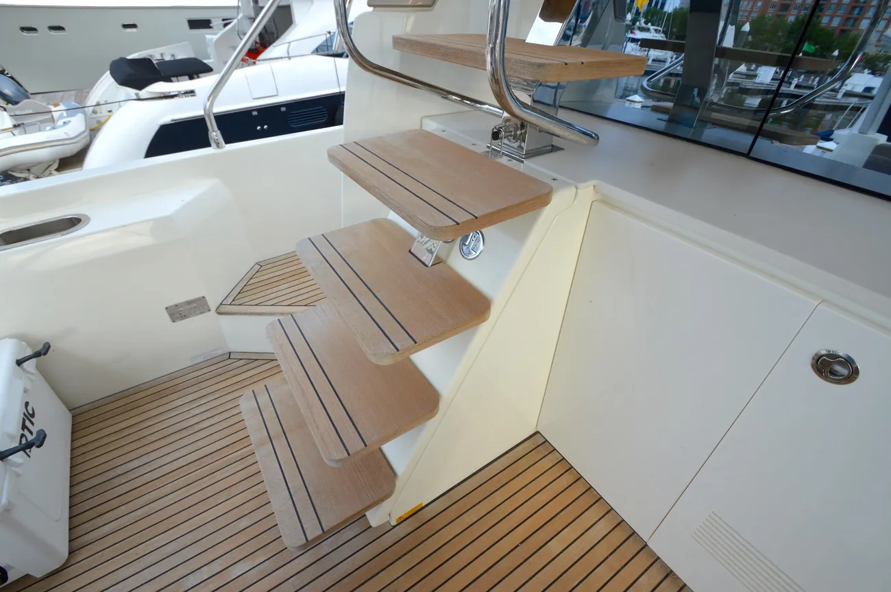 Thumbnail von Prestige 63 2017