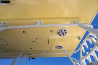 Thumbnail von Reef Runner 340 Center Console