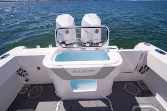 Thumbnail von Reef Runner 340 Center Console