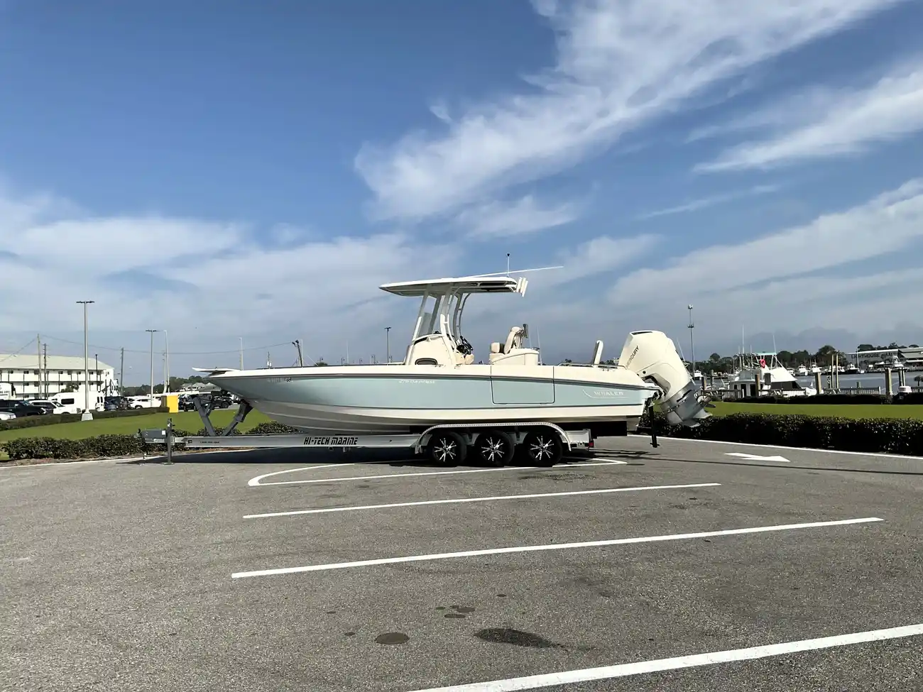 Boston Whaler 270 Dauntless