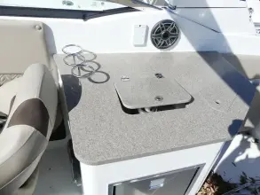 Thumbnail von Hurricane SunDeck 2690 OB