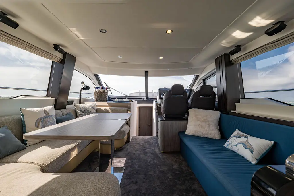 Thumbnail von Azimut 55