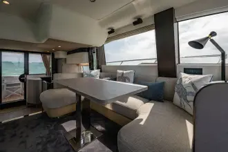 Thumbnail von Azimut 55