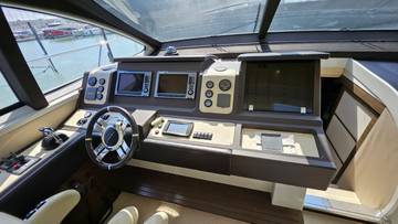 Thumbnail von Azimut 62S