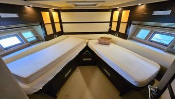 Thumbnail von Azimut 62S