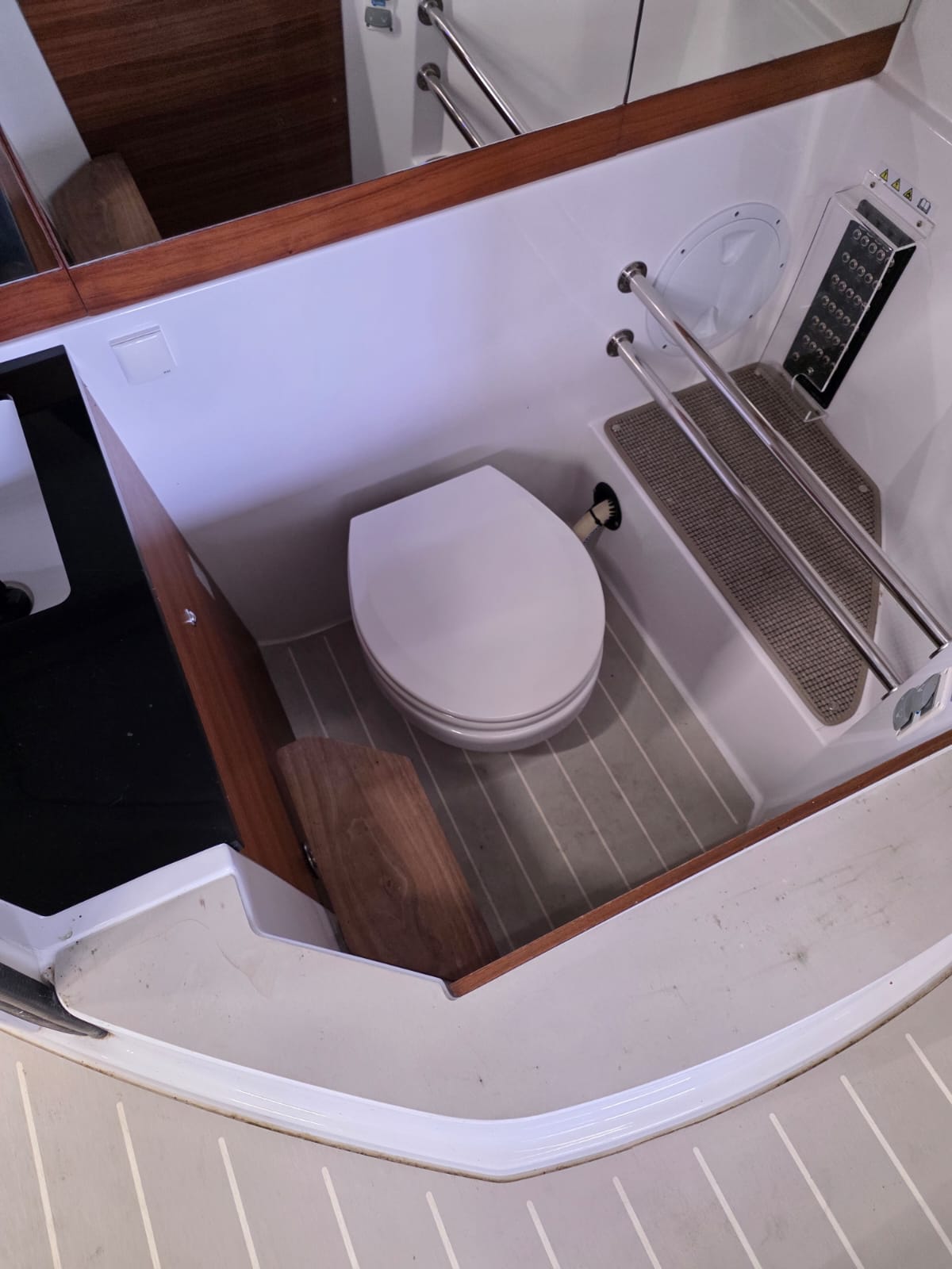 Thumbnail von Axopar 28 Cabin